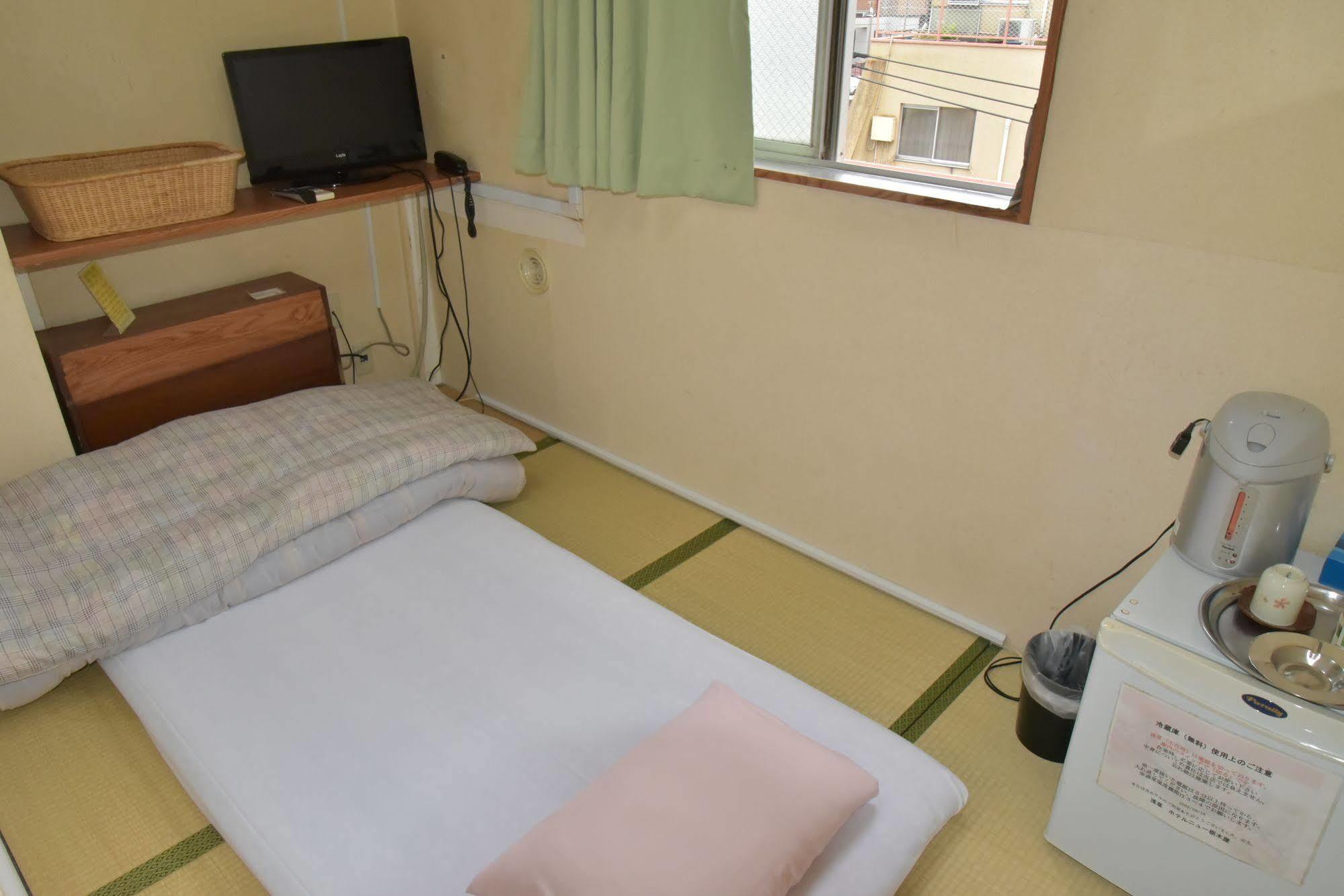 Hotell New Tochigiya *