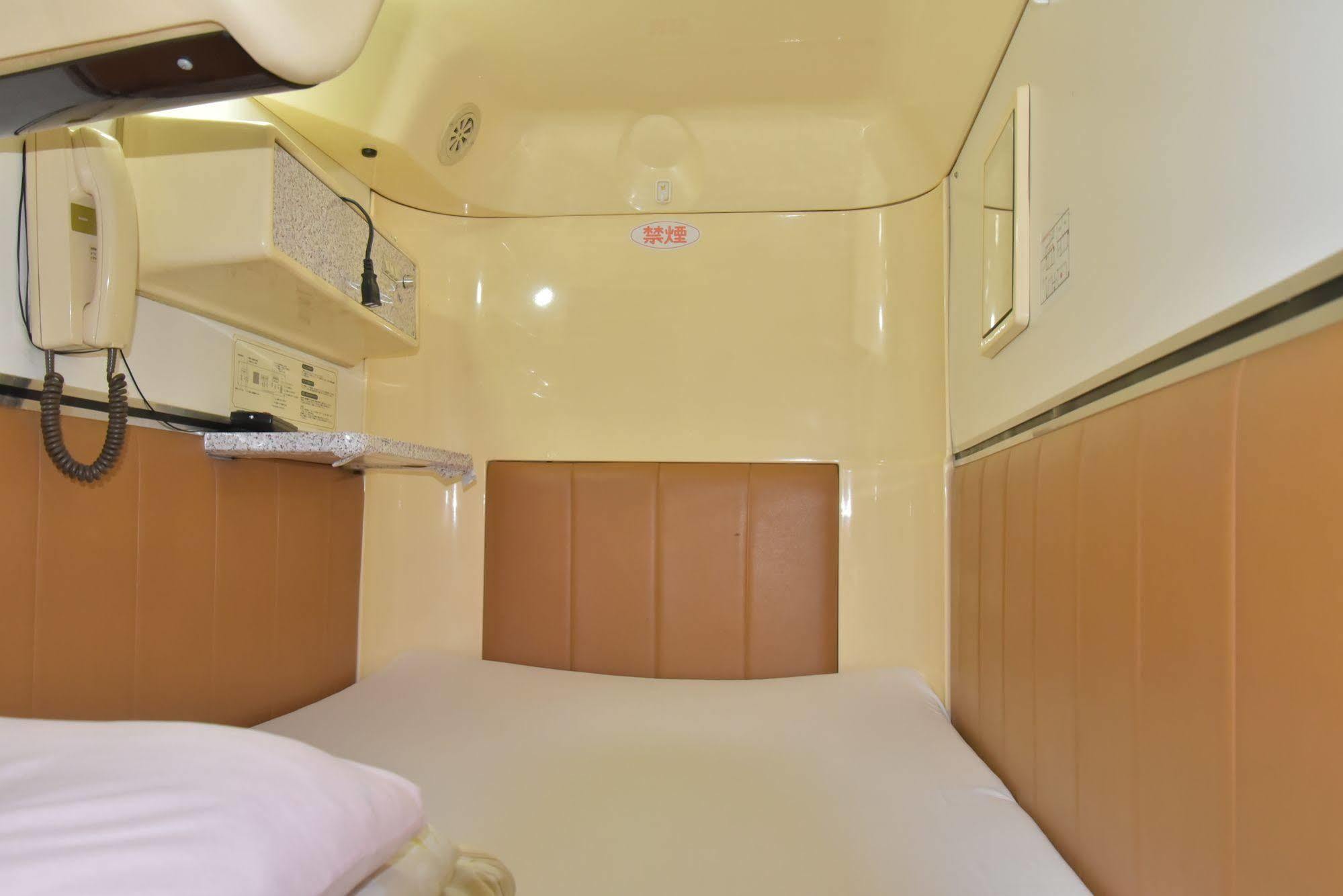 Hotell New Tochigiya *